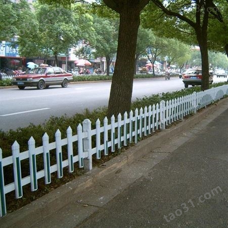 园艺草坪护栏 喷塑锌钢护栏 花池围栏