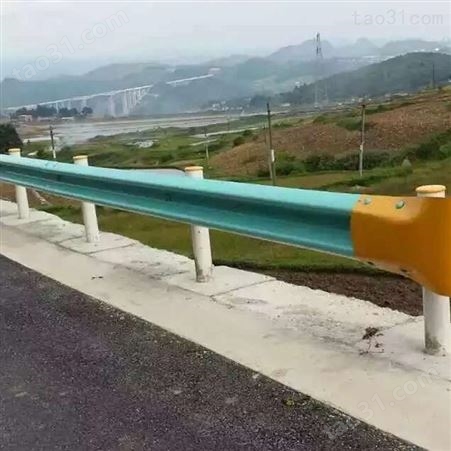 贵州高速公路护栏板厂家 格拉瑞斯