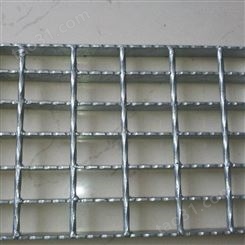 冀林  定制  锯齿型热镀锌钢格栅板  供应  锯齿型楼梯踏步防滑钢格板