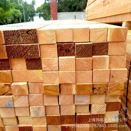 邦皓木业松木方木 工程建筑木方 可定制加工各种尺寸