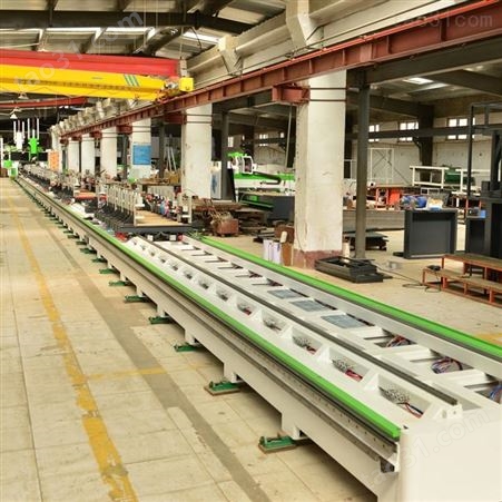 52米铝型材加工中心 速霸双龙门五轴加工中心 青岛轨道交通铝型材加工数控设备